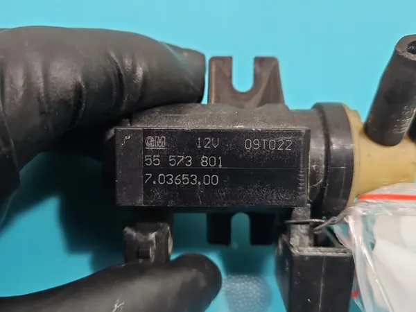 Válvula de turbina Opel Corsa D 1.3 CDTI image 3