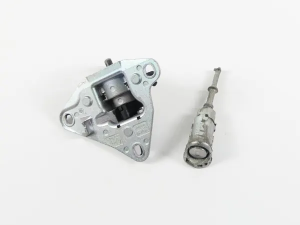 OEM 806620005R Barillet de serrure coffre Renault Megane III image 4