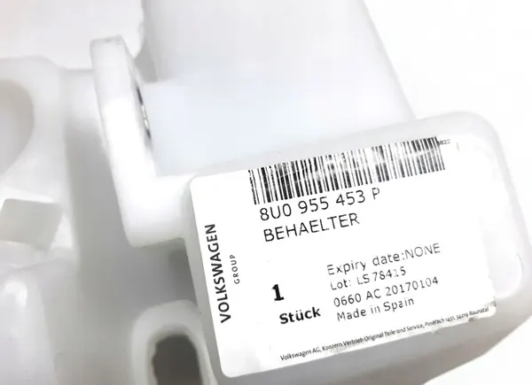 Audi RSQ3 Ruitensproeiervat 8U0955453Q image 2