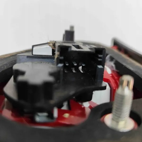 Luz de maletero izquierda VW TIGUAN (5N_) 5N0945093G image 6