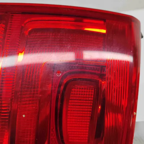 Luz de maletero izquierda VW TIGUAN (5N_) 5N0945093G image 7