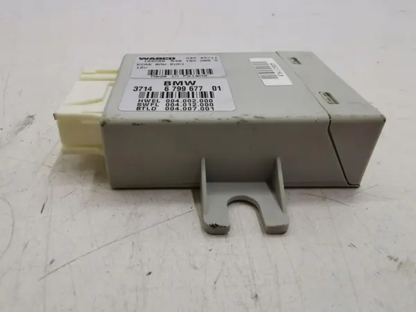 Unité de contrôle suspension air arrière BMW 5 F10/F11 OEM 37146799677 image 6