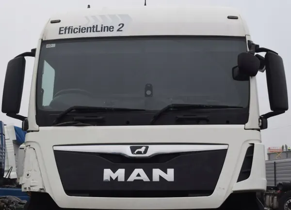 Cabina completa MAN TGX XLX - Qualidade OEM usada image 2