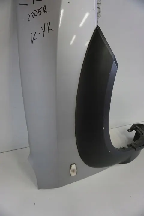 HYUNDAI TUCSON I JM Höger Framskärm YK 663212E130 image 3