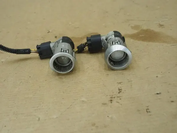 Parkeringssensor VOLVO V50 S40 II 30668099 image 3