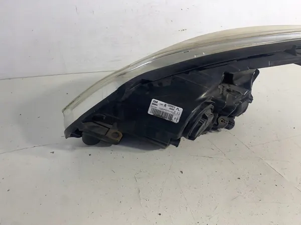 Oikea etuvalaisin Opel Corsa D Lift EU image 8