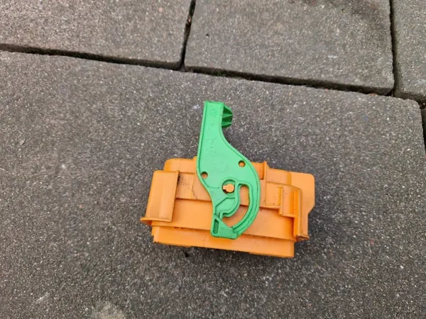 Renault Zoe Batterisäkring OEM 993B10952R 297C13111R image 5