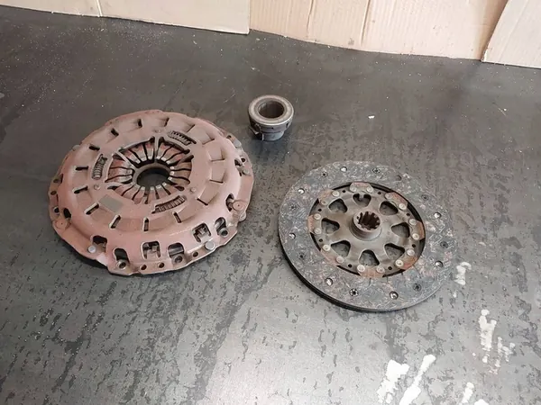 Conjunto de embreagem BMW 5 E39 520i M52B20TU 1223688 image 7