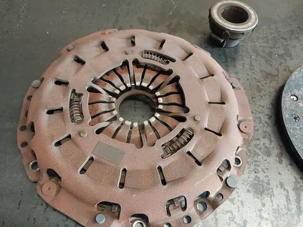 Conjunto de embreagem BMW 5 E39 520i M52B20TU 1223688 image 9