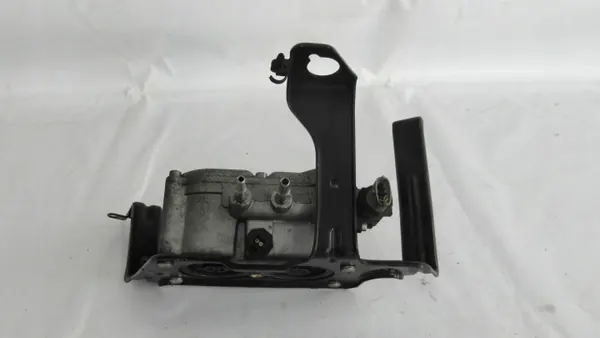 Jeep Cherokee KL Brandstofffilter Verwarming OEM 29581884 image 2