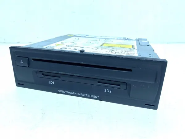 MIB2-navigointilaite OEM 5NA035045E VW Passat B8:lle image 2