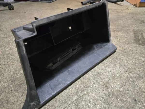 Mousse de coffre BMW 3 Touring E36 OEM 51478119821 image 3