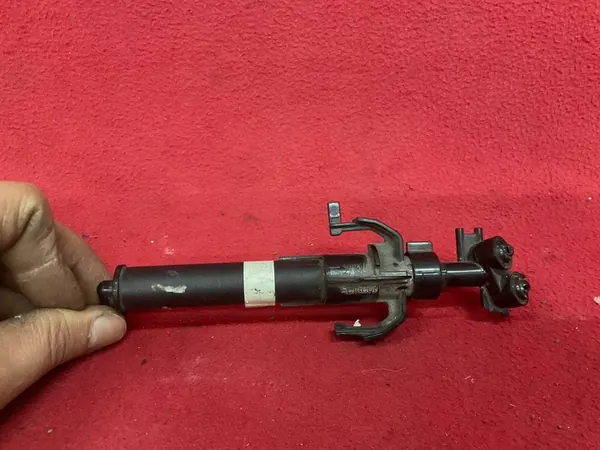 VW Passat B8 Linker Koplampenreiniger OEM 3G0955103A image 3