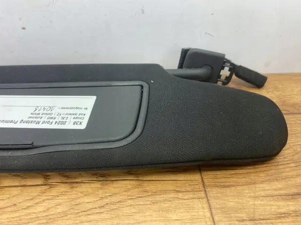 Aurinkosuoja OEM OSLOPRZECISLOMU Ford Mustang VII:lle image 5