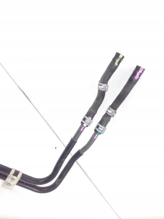Conduit de refroidisseur d'huile Lexus OE - RX 450H 2019 image 3