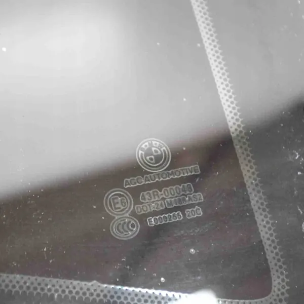 Taka-oikea ikkuna OEM 7288190 BMW i3 2021 image 7