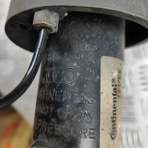 Vänster Bakluftstötdämpare Audi A6 Allroad 4Z7616019A image 9