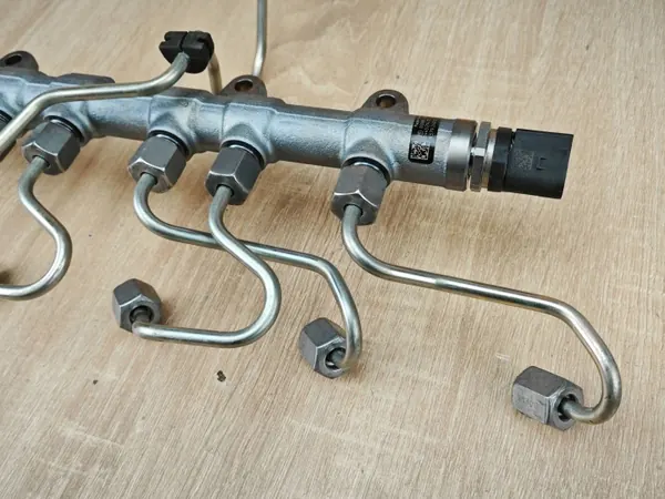 BMW OEM 8579240 insprutningsremsensor - Begagnad image 3