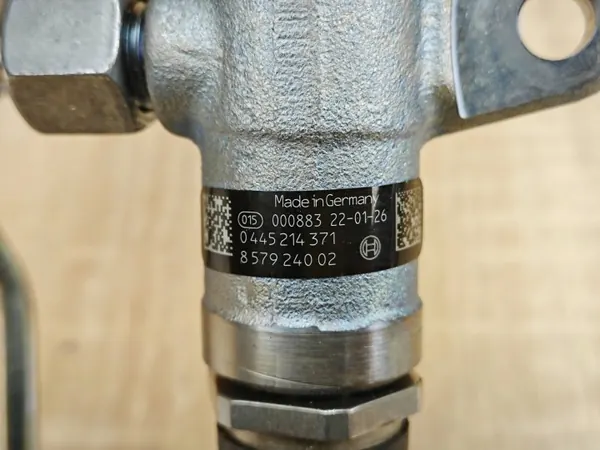 BMW OEM 8579240 insprutningsremsensor - Begagnad image 6