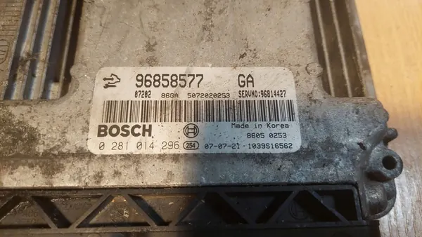 Motor ECU Chevrolet Captiva Antara 2.0 D 0281014296 image 2