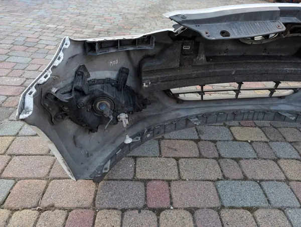 OEM AJC261 etupuskuri Hyundai i20:lle 2012-2015 image 5