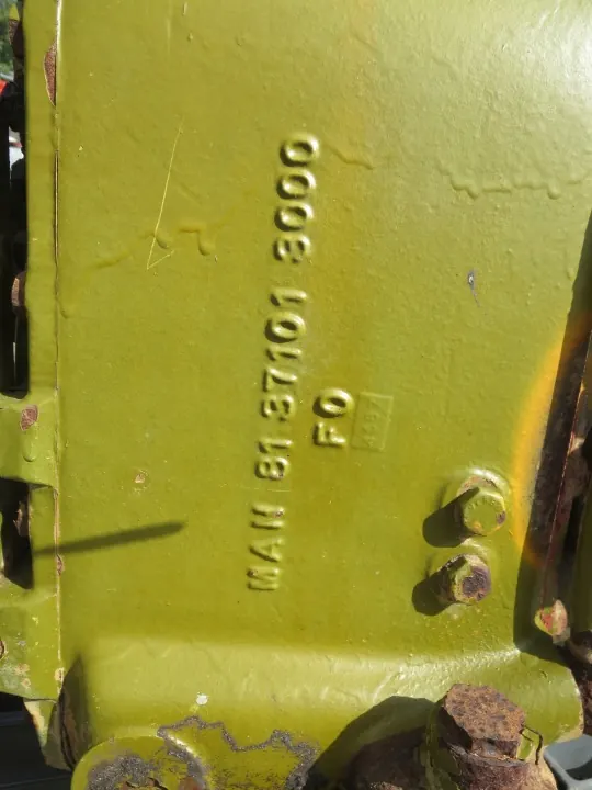 Réducteur de boîte de transfert OEM 81555555756 MAN G90 image 3