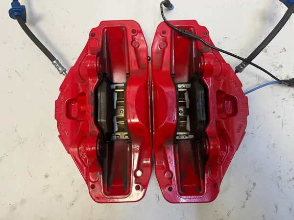 Jeu de disques et étriers de frein BMW X2 U10 2025 OEM 8876821 image 4
