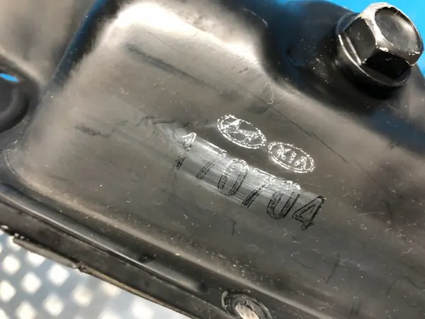 Oljepanna Kia Picanto III 1.2 G4LA OEM Begagnad image 4