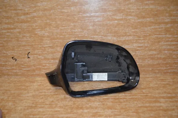 Audi A5 oikea peilin kansi OEM 8T0857528B Musta image 2