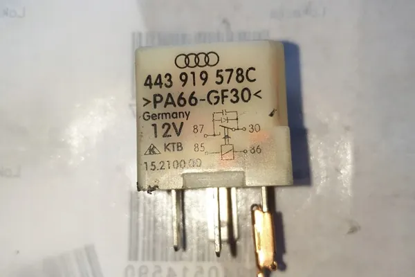 Relä AUDI A6 AVANT 1995 1.9L diesel image 3