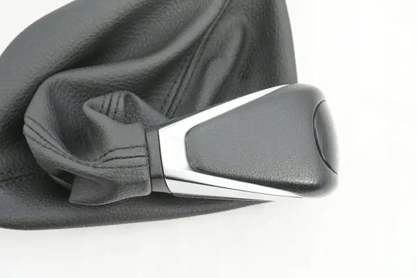 Manopla e Capa de Câmbio BMW F45 image 6