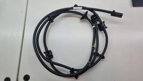 Tuyau lave-glace Mercedes Sprinter OEM A4478607100 image 2