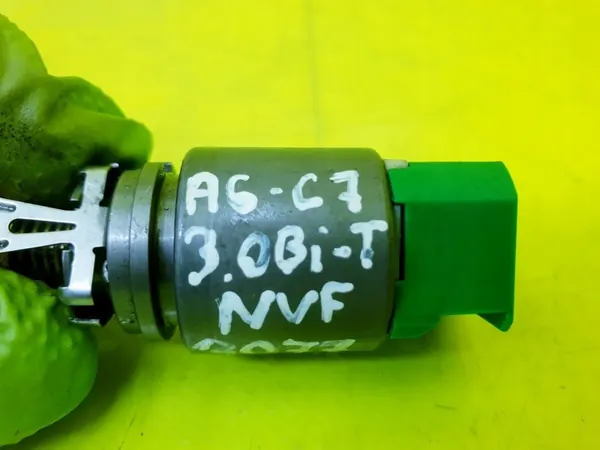 Électrovanne OEM 0501219672 pour Audi Q7 4M image 6