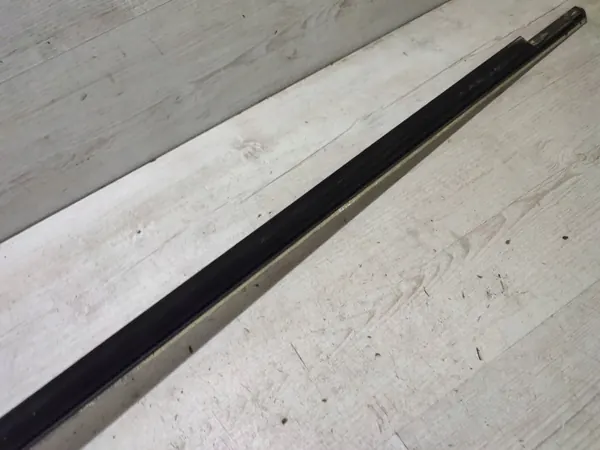 OEM 407X Front rechts Fensterleiste Mercedes GLK image 5