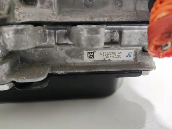 Toyota OEM G9200-76030 Invertteri Auris II:lle image 6
