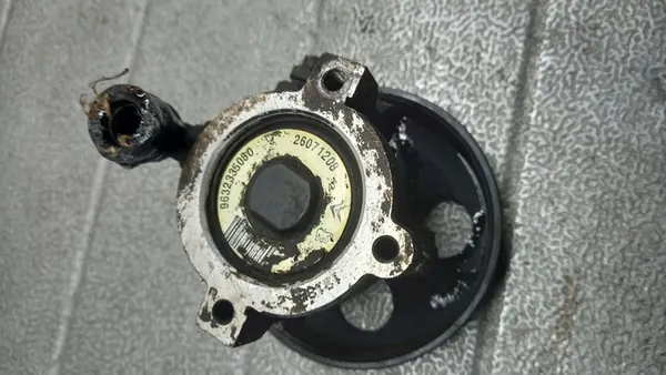 Servostyrningspump Citroen Xsara I 1.9D 98R 9632335080 image 4