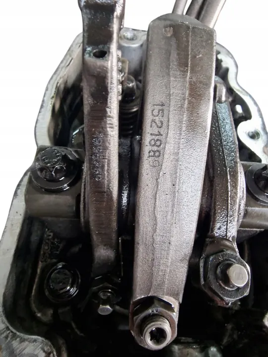 Scania Cilinderkop OEM 2188463 2062642 Gebruikt image 3