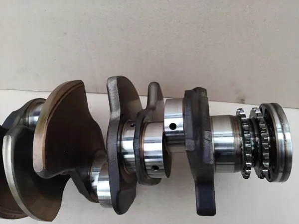 OEM 06E101P Krukas voor Audi A6 C6 3.2 FSI image 4