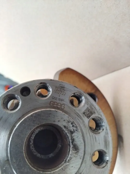 Vilebrequin OEM 06E101P pour Audi A6 C6 3.2 FSI image 9