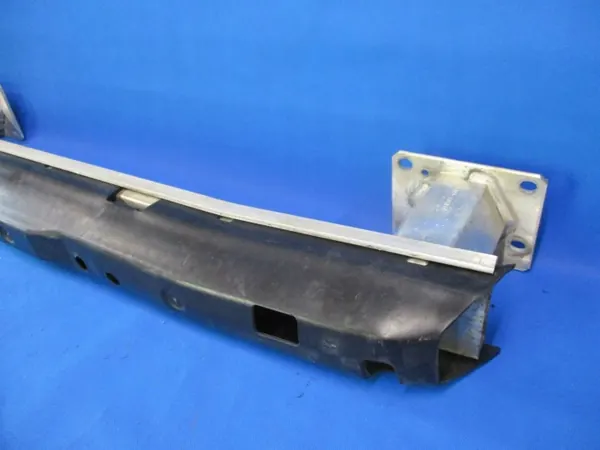 Viga do para-choques dianteiro OEM TDP14341 Peugeot Partner II image 3