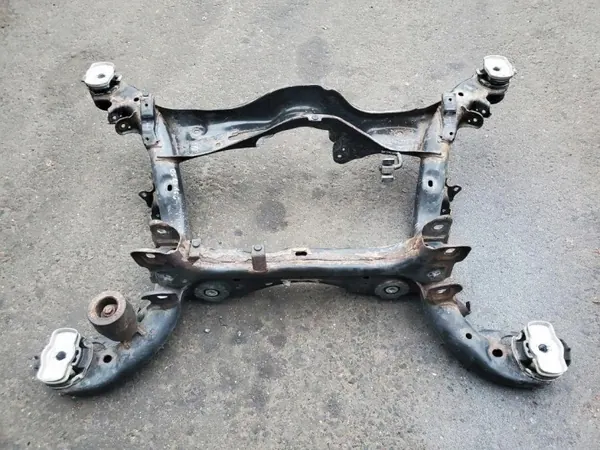 Audi Q5 80A Bakaxelbalk OEM 80a5052355 image 3