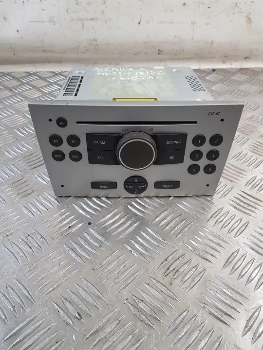 Radio Opel OE 13190855MD - Estado usado image 2