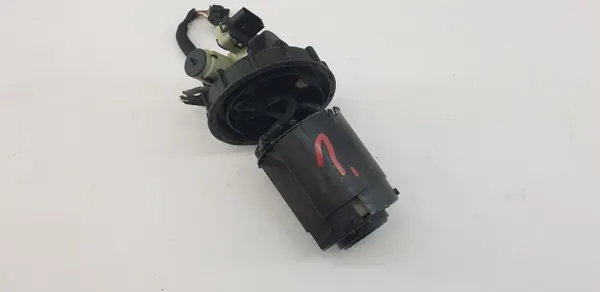 Gebruikte AdBlue-pomp OEM 0928404016 voor Mercedes VW image 2
