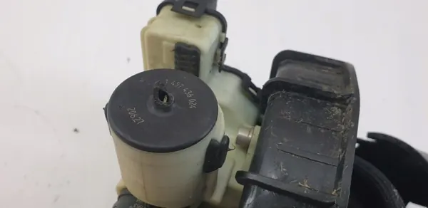 Gebruikte AdBlue-pomp OEM 0928404016 voor Mercedes VW image 5