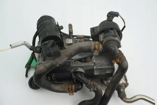 Calentador auxiliar Webasto OEM 5Q0815005AL para VW Golf VII image 3