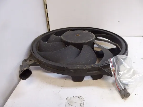 CITROEN C5 I 01R - Tuuletin 2.2 HDI 16V image 3