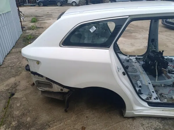 OEM 15687 Aile de quart arrière droit pour Toyota Avensis image 2