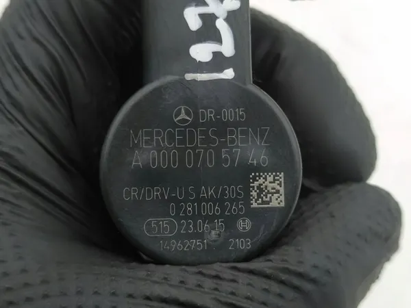 Brandstofdruksensor Sprinter 2.2 A0000705746 image 4