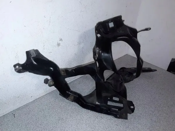 Support radiateur BMW OEM 51717022967 Série 7 image 4