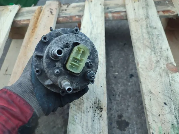 Filtre à carburant Fiat Doblo II Opel Combo 1.3 JTD image 4